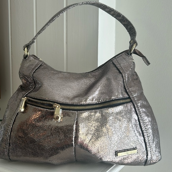 Kenneth Cole Reaction Shoulder Bag - Picture 1 of 12